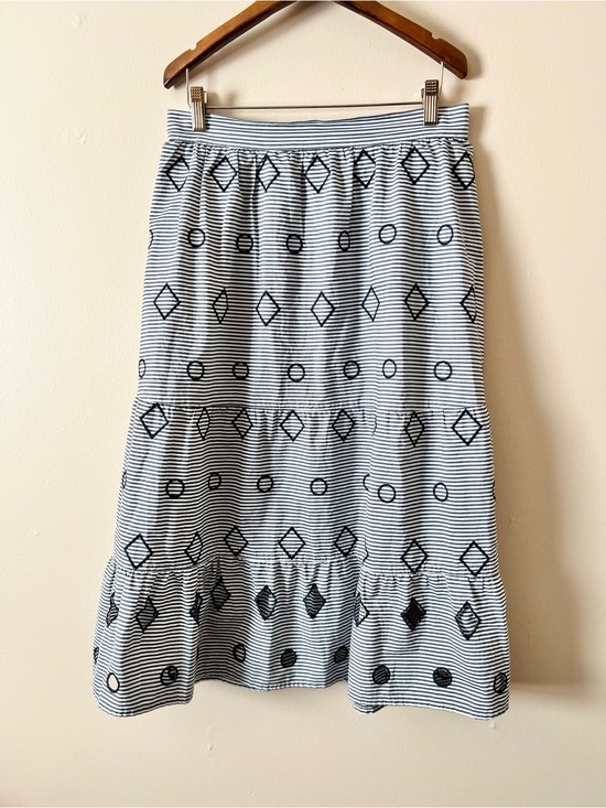 Madewell Dresses & Skirts - Madewell Black & White Geometric Stripe Midi Skirt